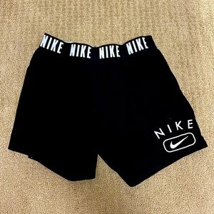 COPY - Girls Nike Shorts